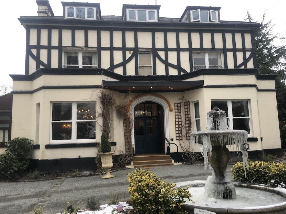 Brook Hall Hotel Childer Thornton Экстерьер фото