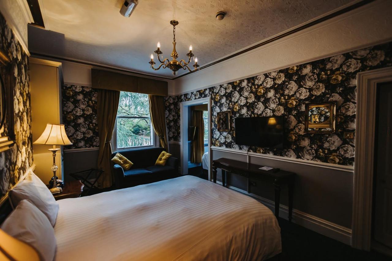 Brook Hall Hotel Childer Thornton Экстерьер фото