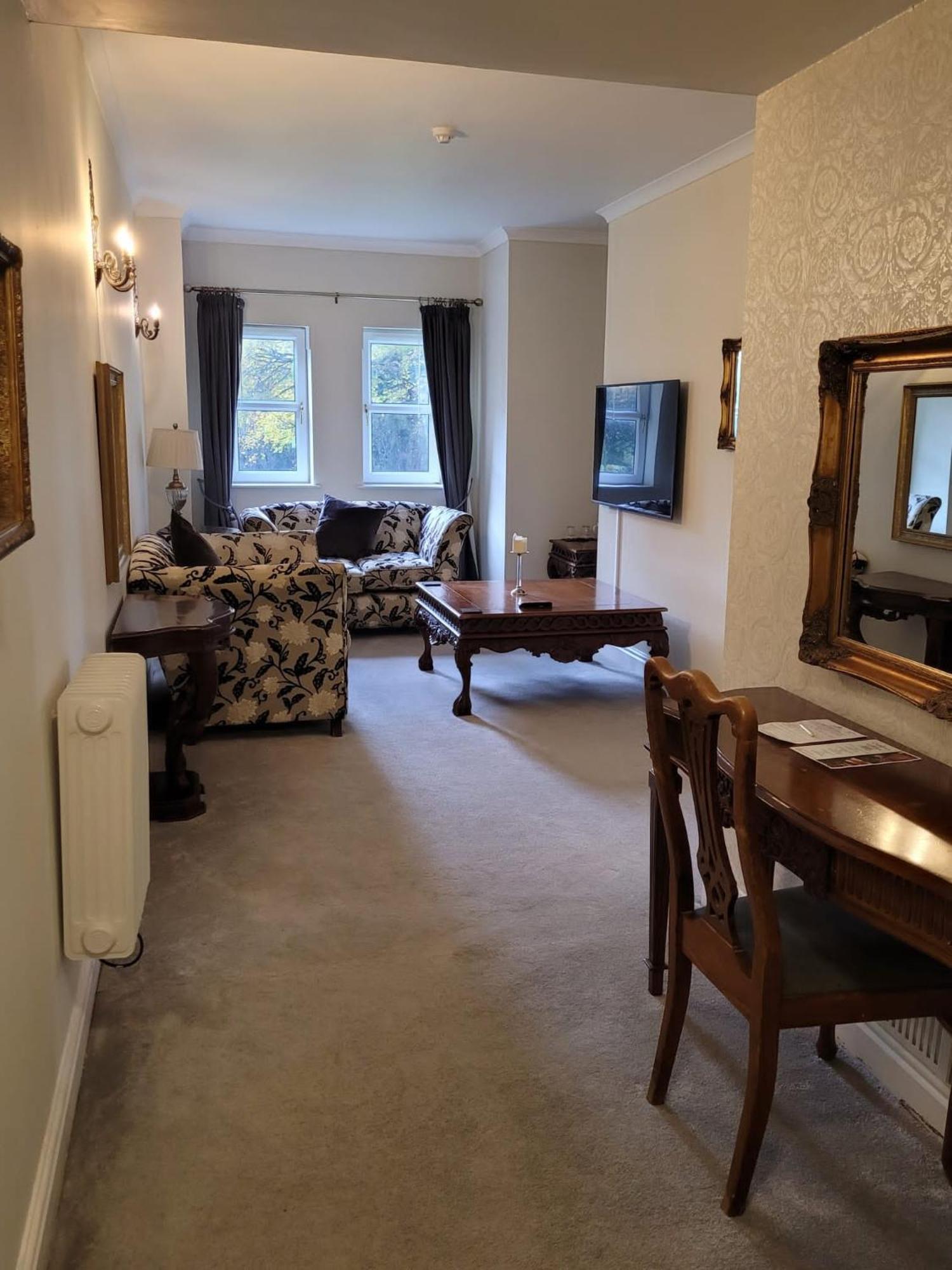 Brook Hall Hotel Childer Thornton Экстерьер фото
