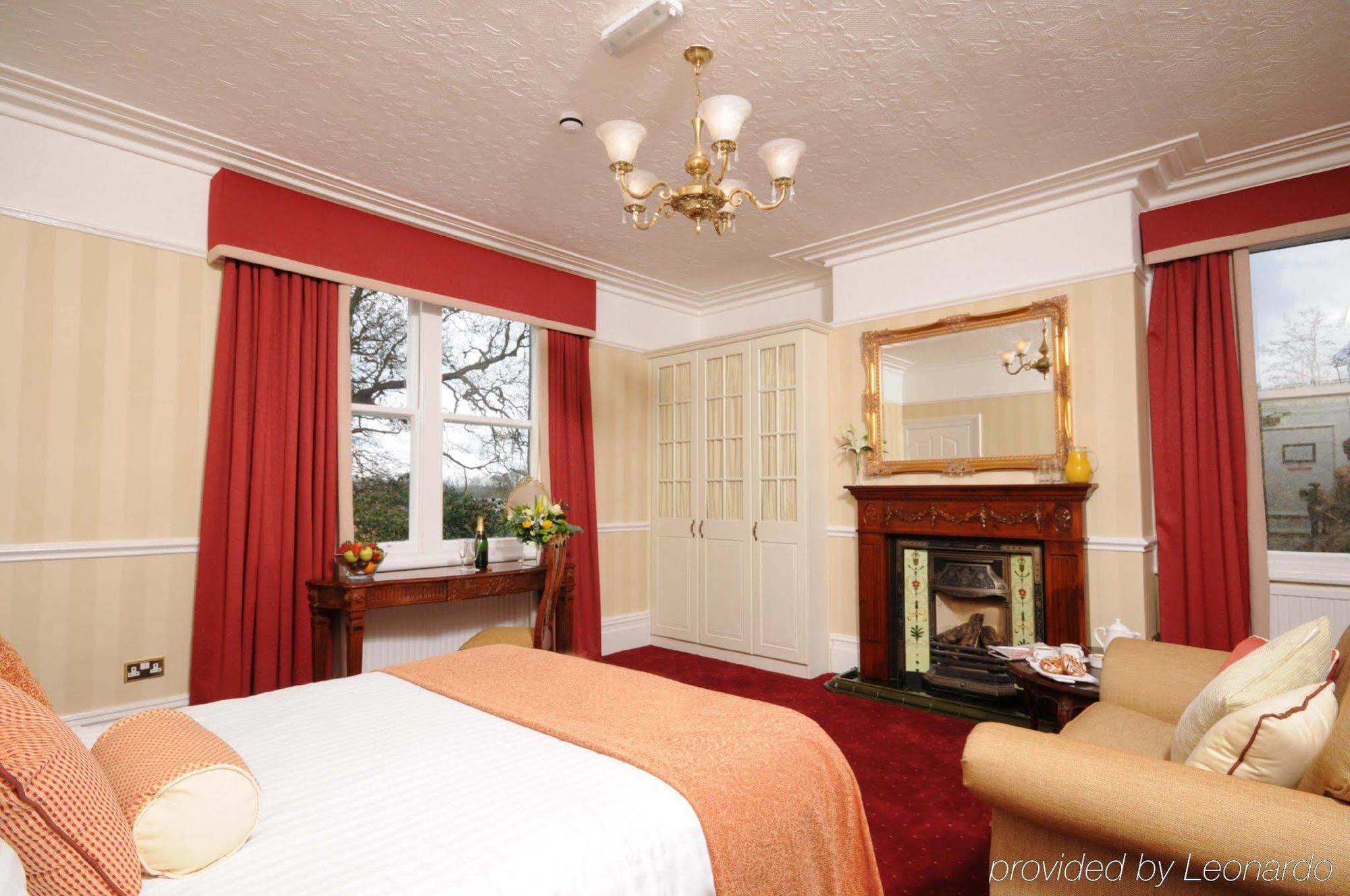 Brook Hall Hotel Childer Thornton Экстерьер фото